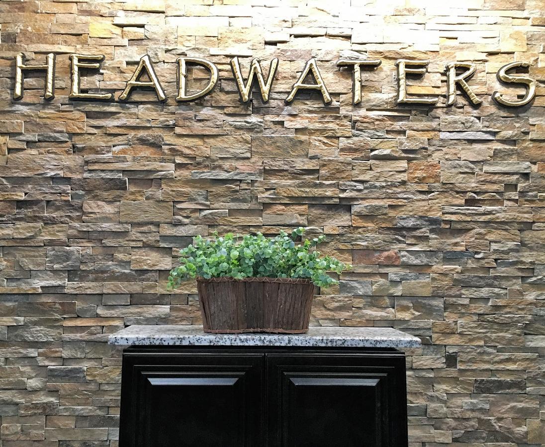 The Lodge At Headwaters Boonville Exterior foto